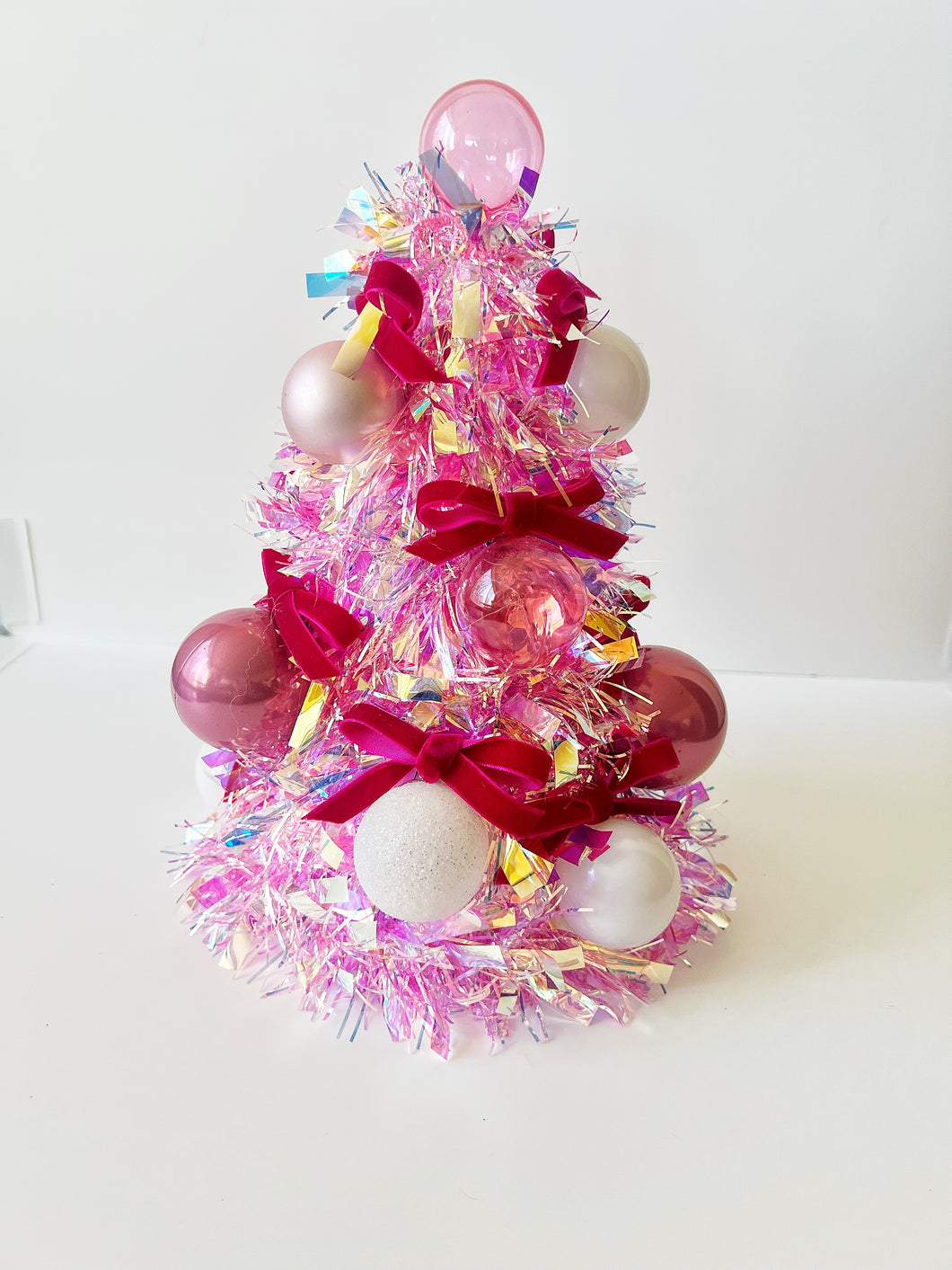 Bows and Bubbles (Medium)