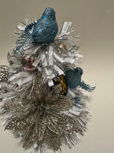 Load image into Gallery viewer, The Zürich - One-of-One Holiday Hat
