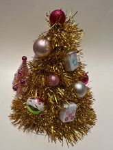 Load image into Gallery viewer, The Margot - One-of-One Mahjong Holiday Hat
